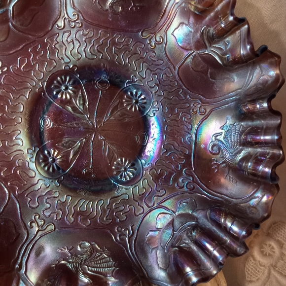 Fenton Dragon and Lotus Ruffle Bowl - Picture 4 of 8